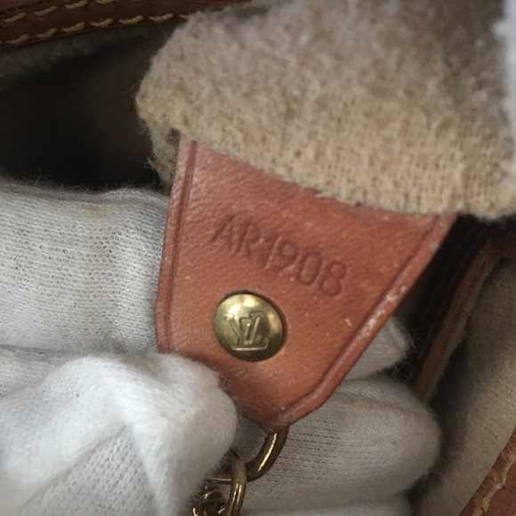 Vintage Louis Vuitton Monogram Petit Bucket PM - Picture 5 of 7